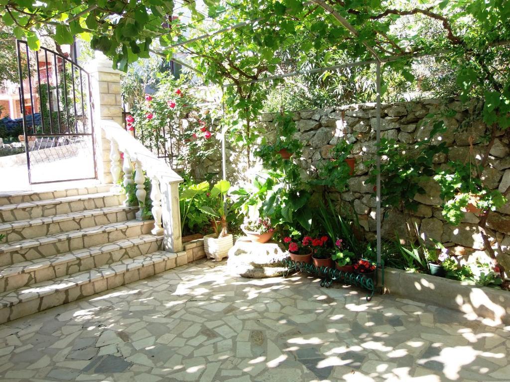 Apartments Beba Mali Lošinj Eksteriør billede
