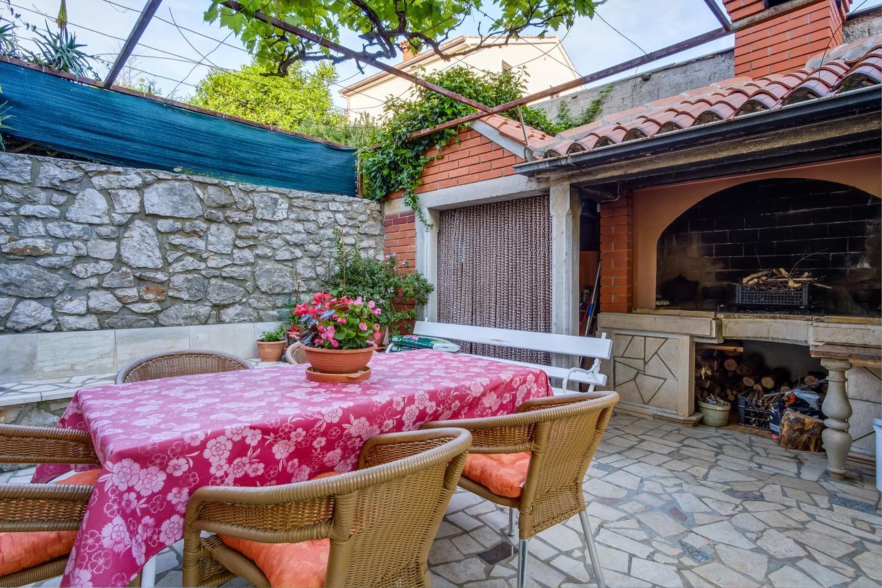 Apartments Beba Mali Lošinj Eksteriør billede