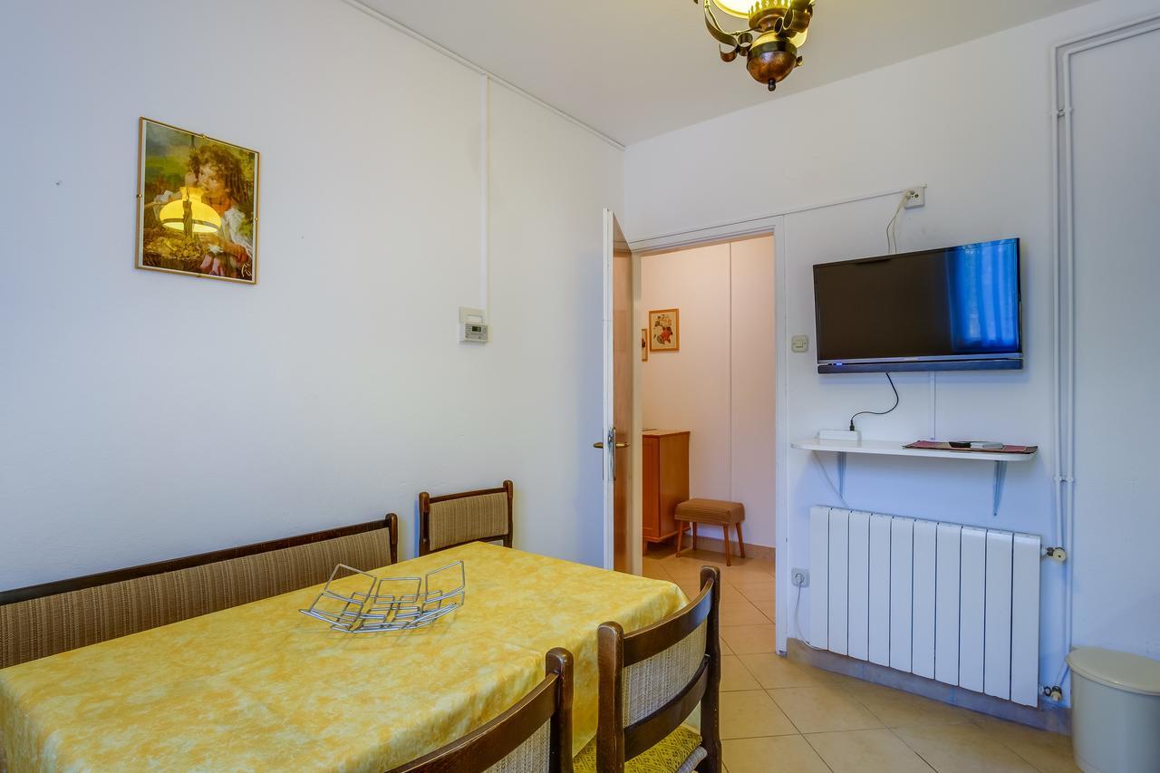 Apartments Beba Mali Lošinj Eksteriør billede