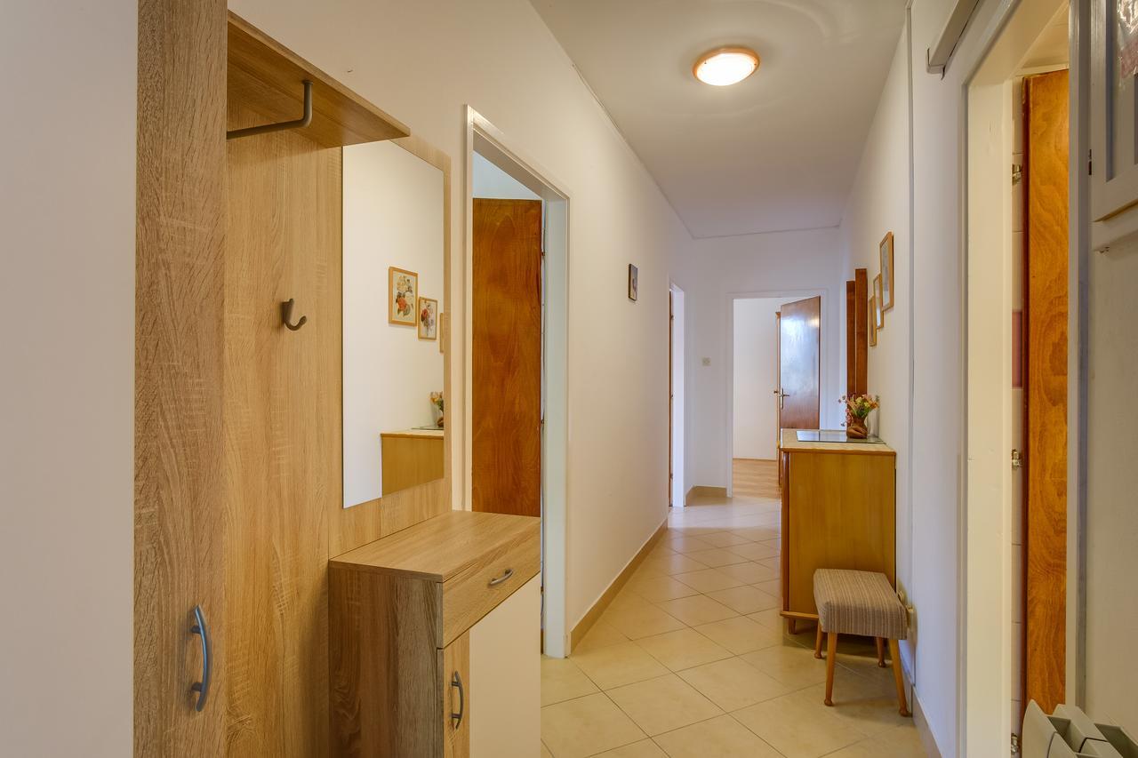 Apartments Beba Mali Lošinj Eksteriør billede